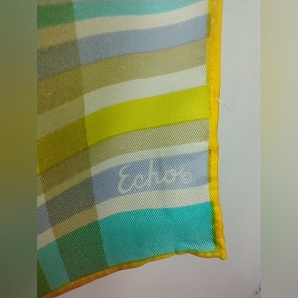 VINTAGE BRIGHT PLAID SILK ECHO SCARF - Picture 4 of 6